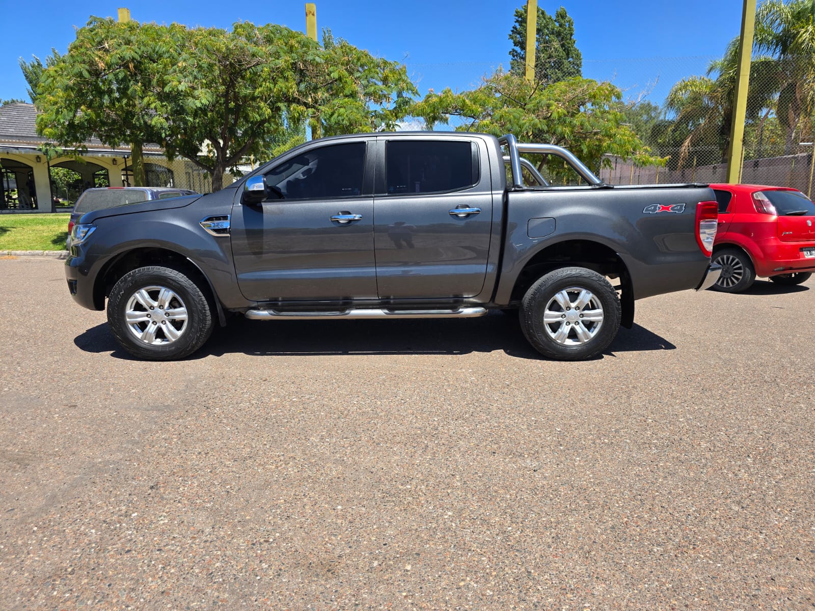 Ford Ranger (L19) 3.2 TDI C/D 4x4 XLT (Usada) - Imagen 13
