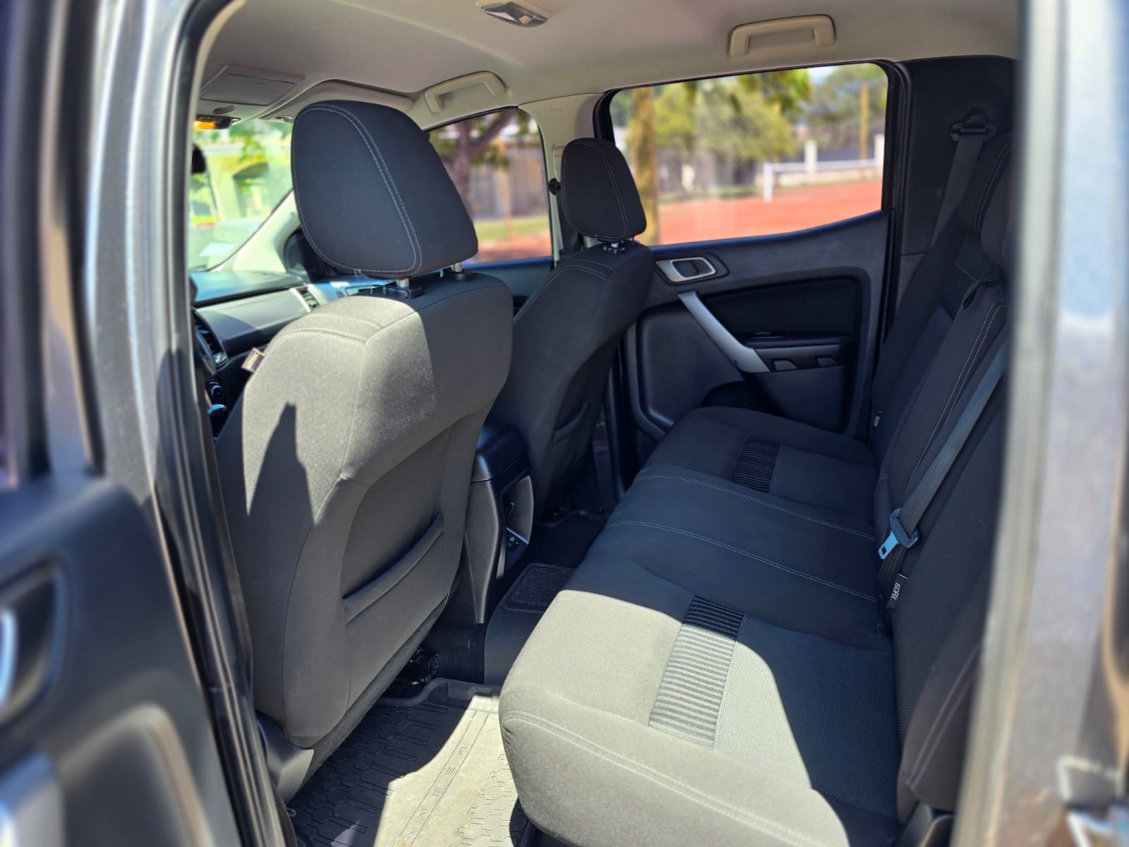 Ford Ranger (L19) 3.2 TDI C/D 4x4 XLT (Usada) - Imagen 15