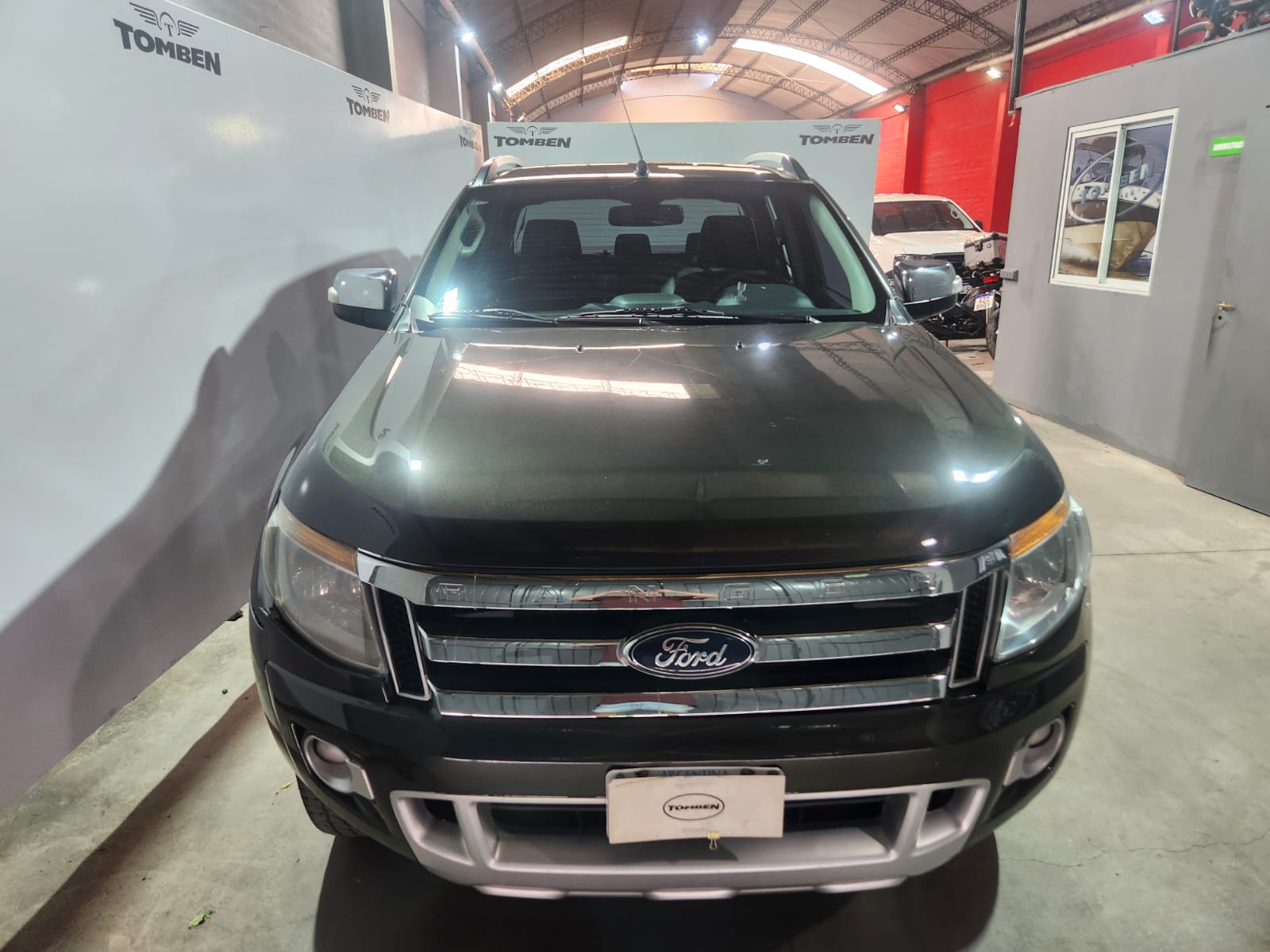 Ford Ranger (L12) 3.2 TDI C/D 4x4 Limited 6AT (Usado) - Imagen 4