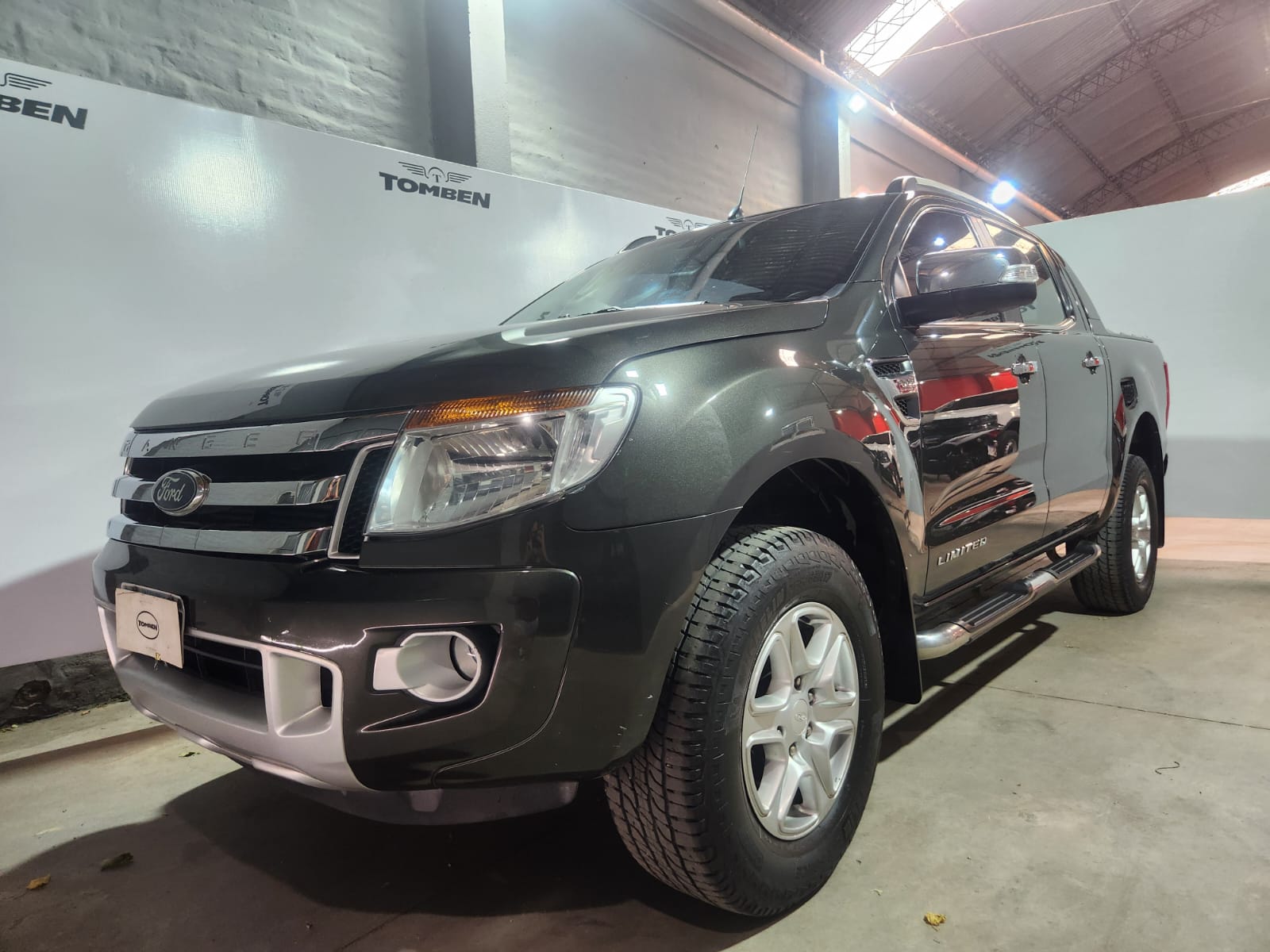 Ford Ranger (L12) 3.2 TDI C/D 4x4 Limited 6AT (Usado) - Imagen 6
