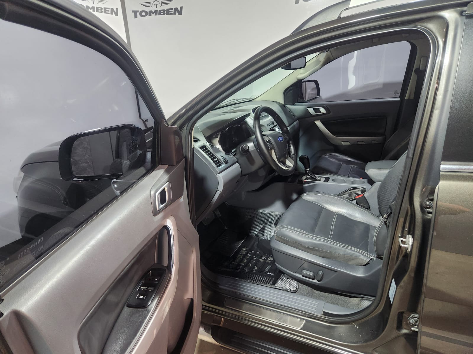 Ford Ranger (L12) 3.2 TDI C/D 4x4 Limited 6AT (Usado) - Imagen 8