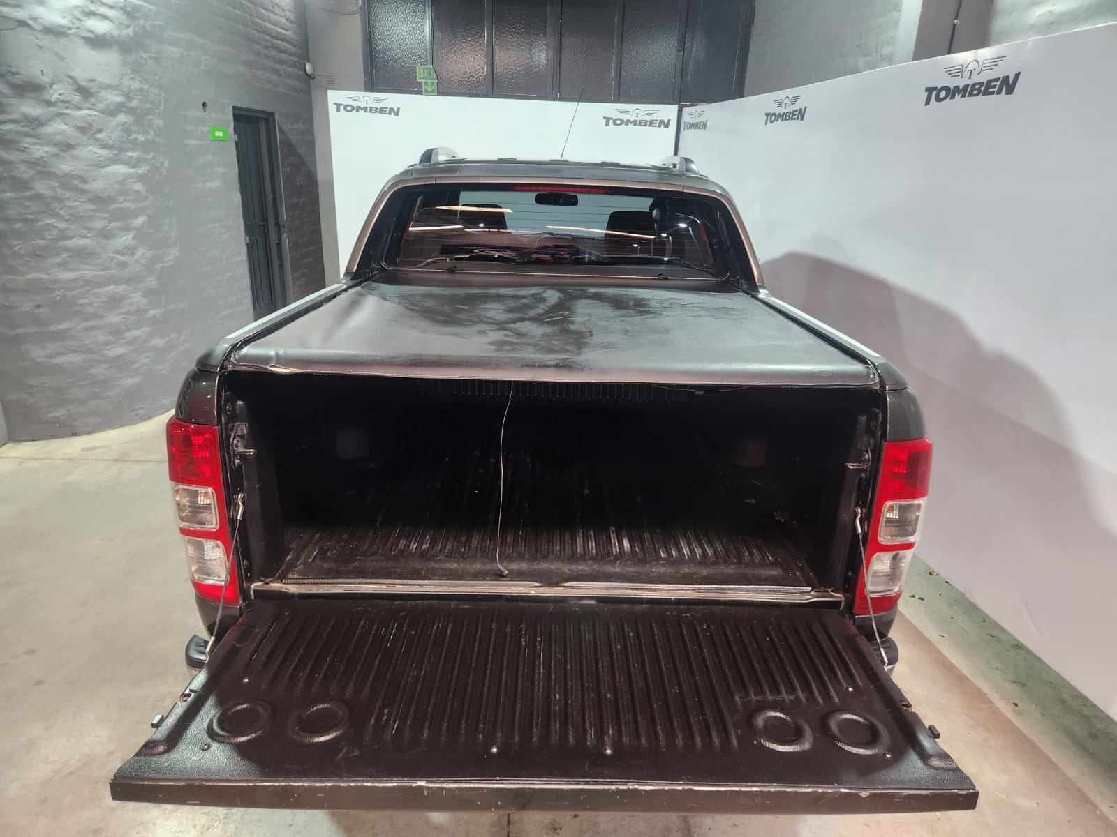 Ford Ranger (L12) 3.2 TDI C/D 4x4 Limited 6AT (Usado) - Imagen 15