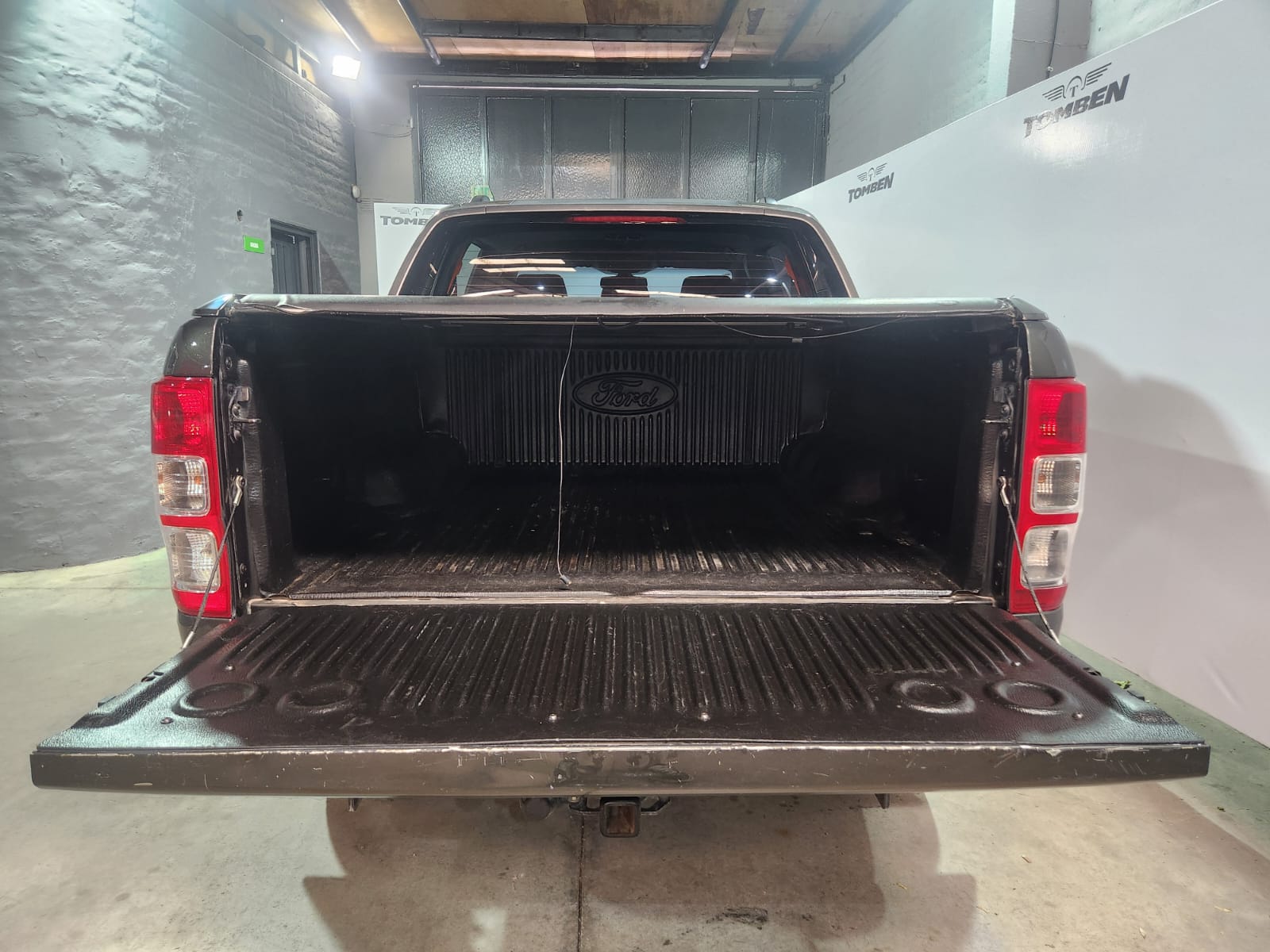 Ford Ranger (L12) 3.2 TDI C/D 4x4 Limited 6AT (Usado) - Imagen 20