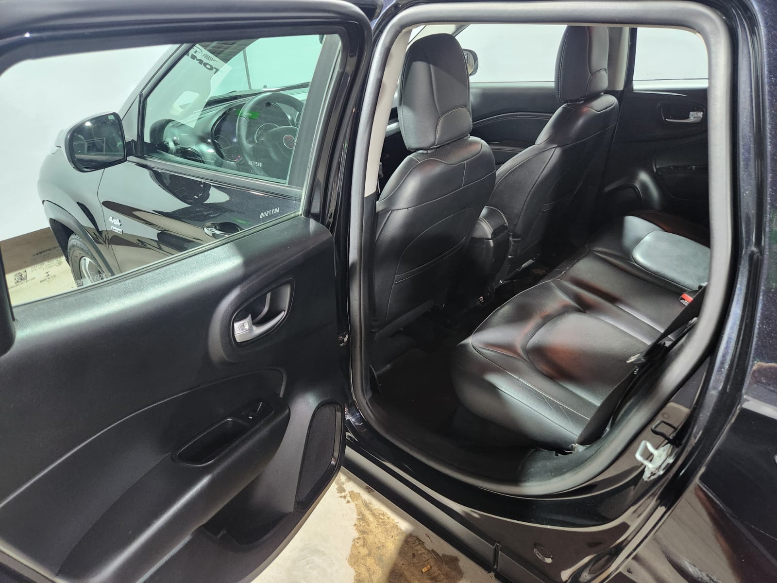 Fiat Toro Freedom 2.0TDI 4x4 (Usada) - Imagen 8