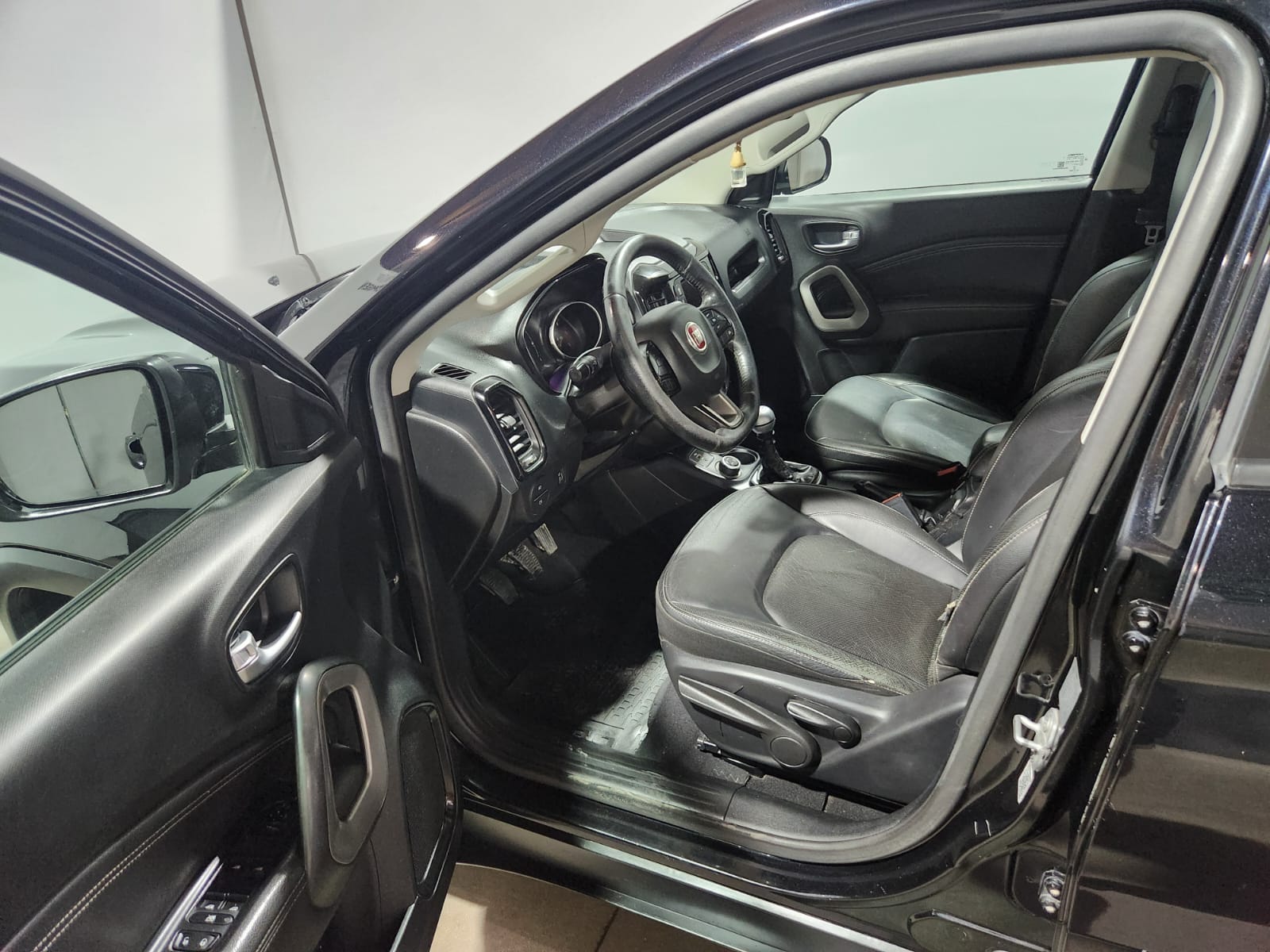 Fiat Toro Freedom 2.0TDI 4x4 (Usada) - Imagen 12